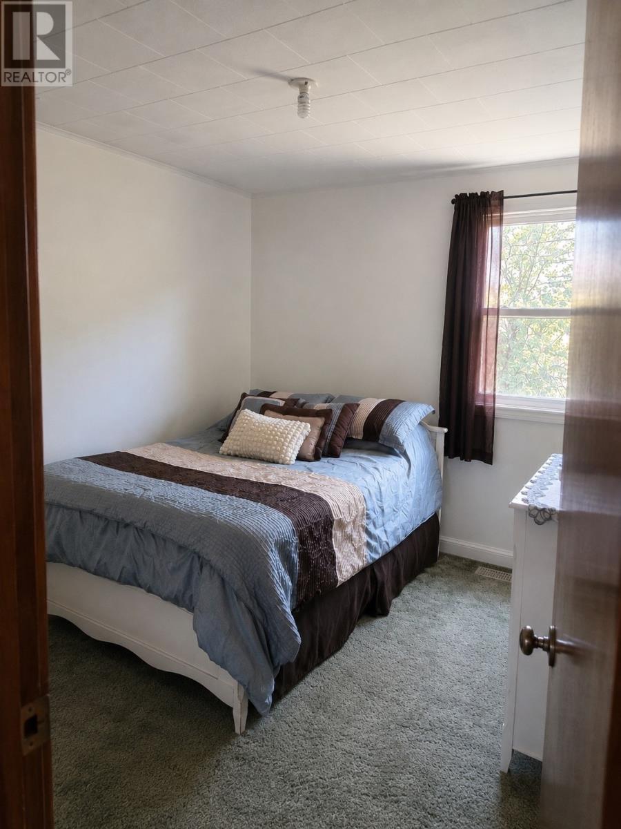 14 Beachy Cove Road, Mortier, NL - Indoor Photo Showing Bedroom