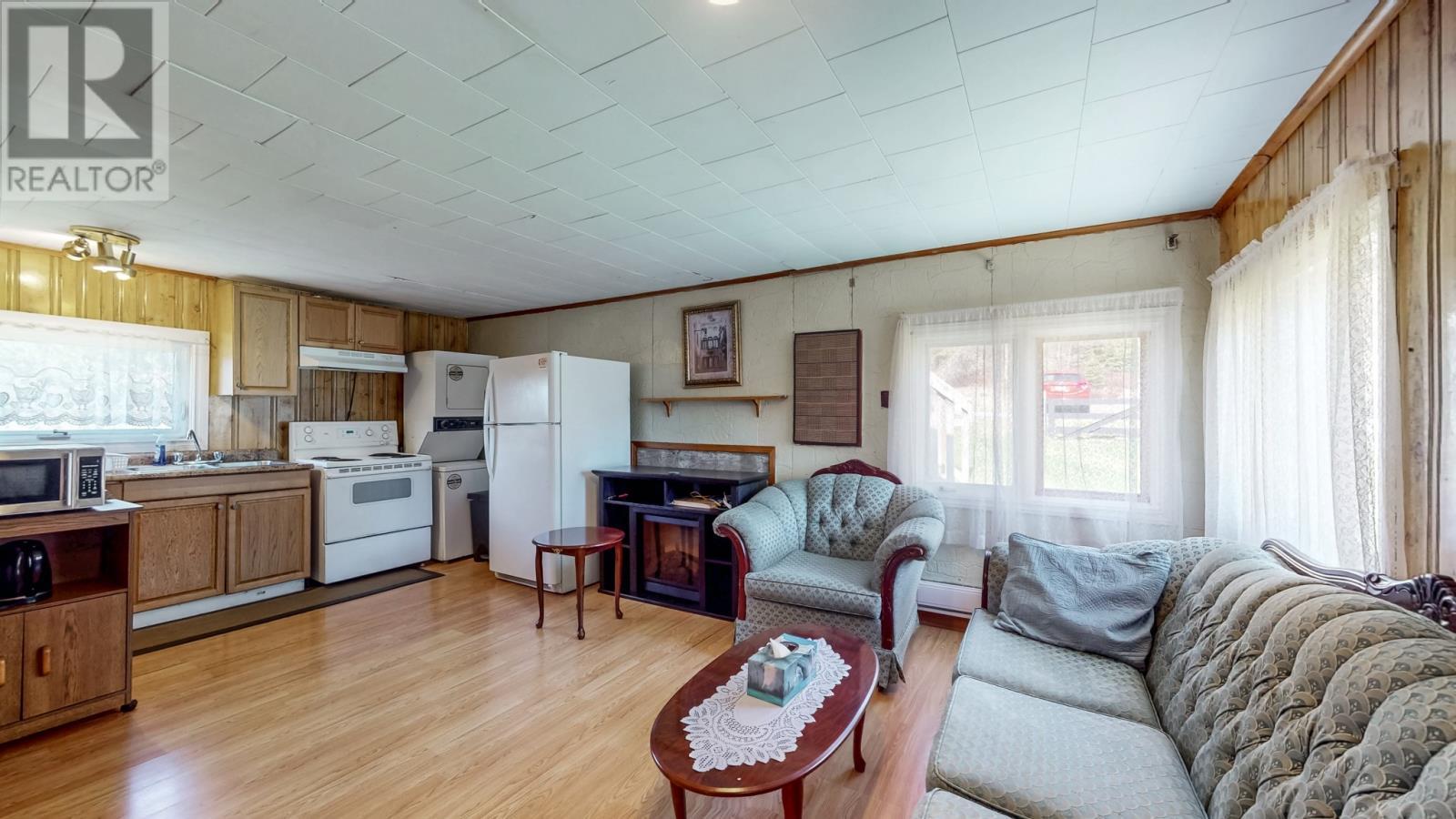 5 Back Path Road, Conception Harbour, NL - Indoor