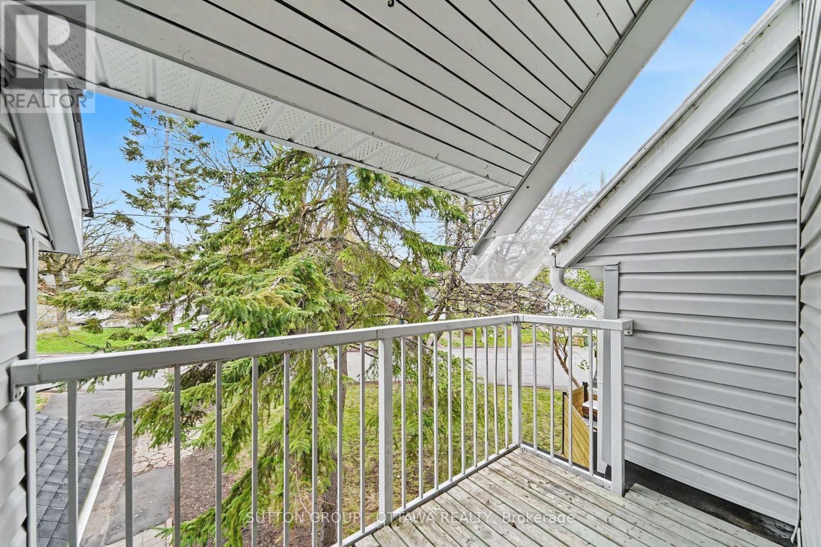 73 Scrivens Street, Ottawa, ON - Outdoor With Exterior