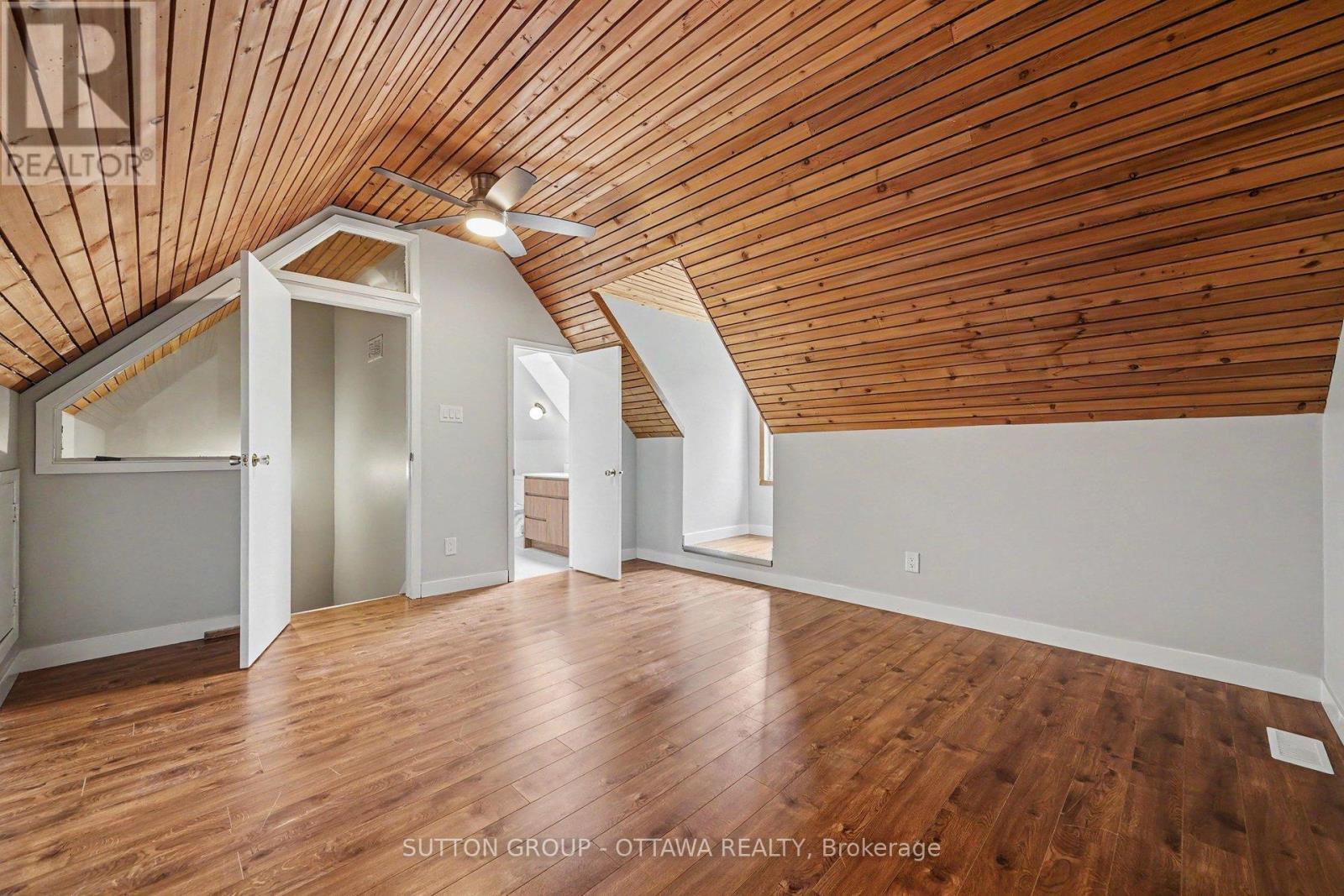 73 Scrivens Street, Ottawa, ON - Indoor Photo Showing Other Room