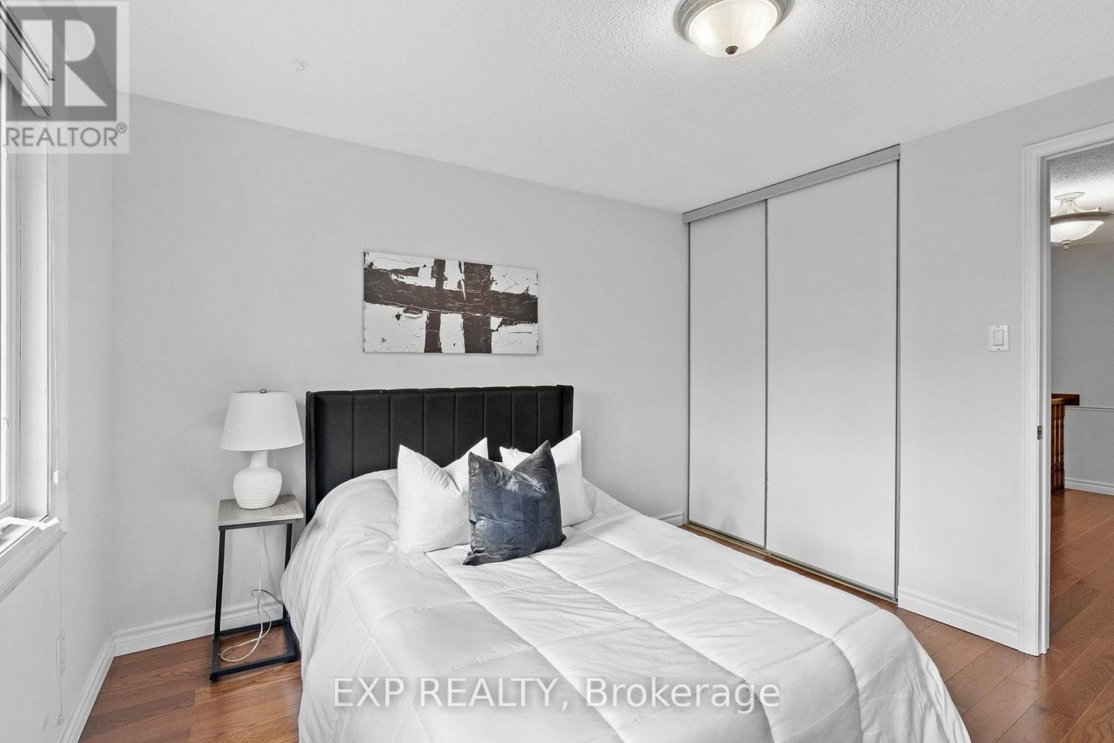 24 Juniper Crescent, Markham, ON - Indoor Photo Showing Bedroom