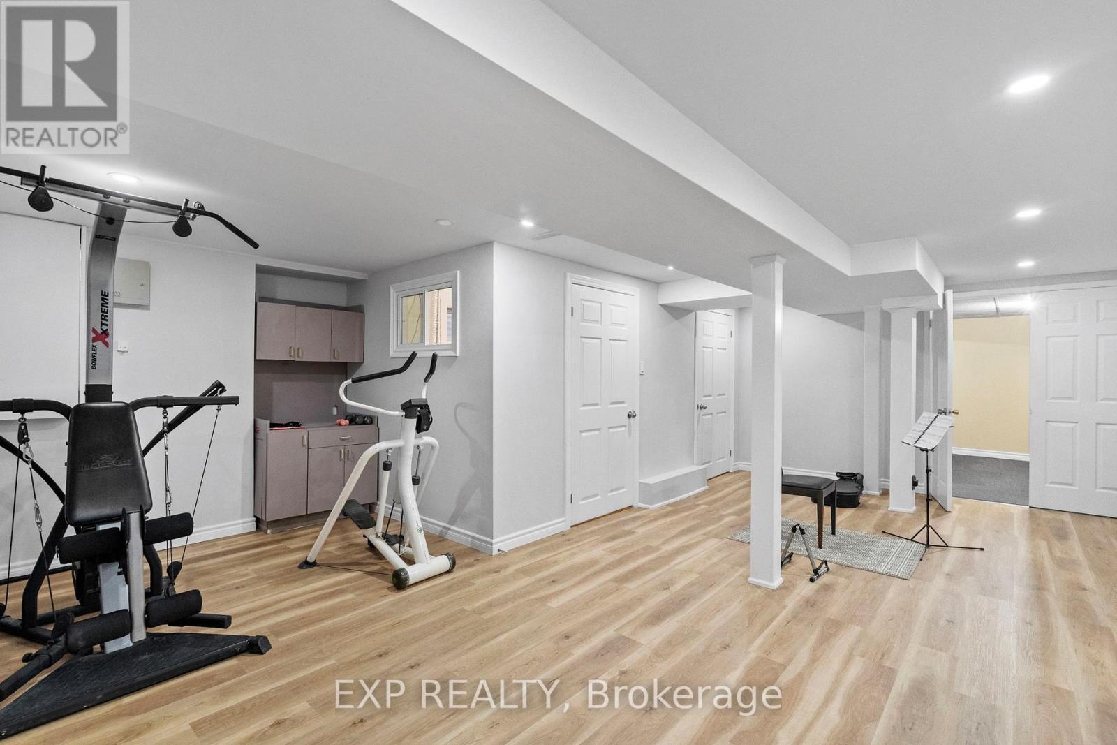 24 Juniper Crescent, Markham, ON - Indoor Photo Showing Gym Room