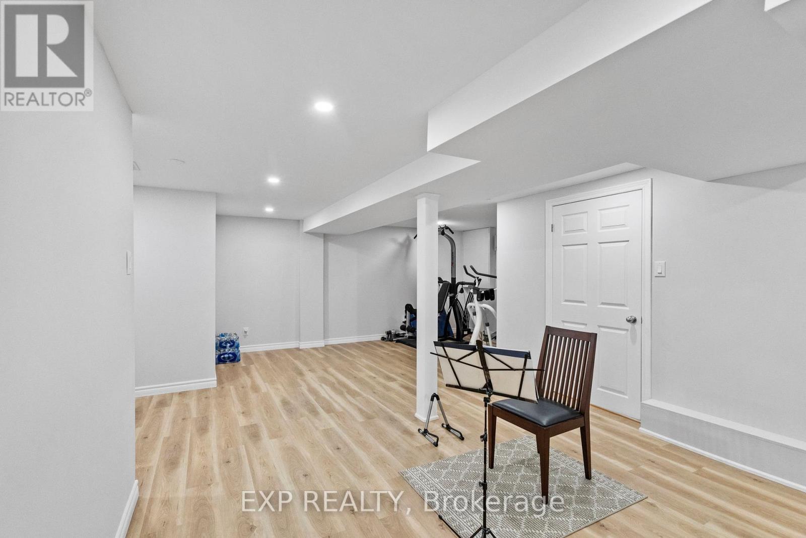 24 Juniper Crescent, Markham, ON - Indoor
