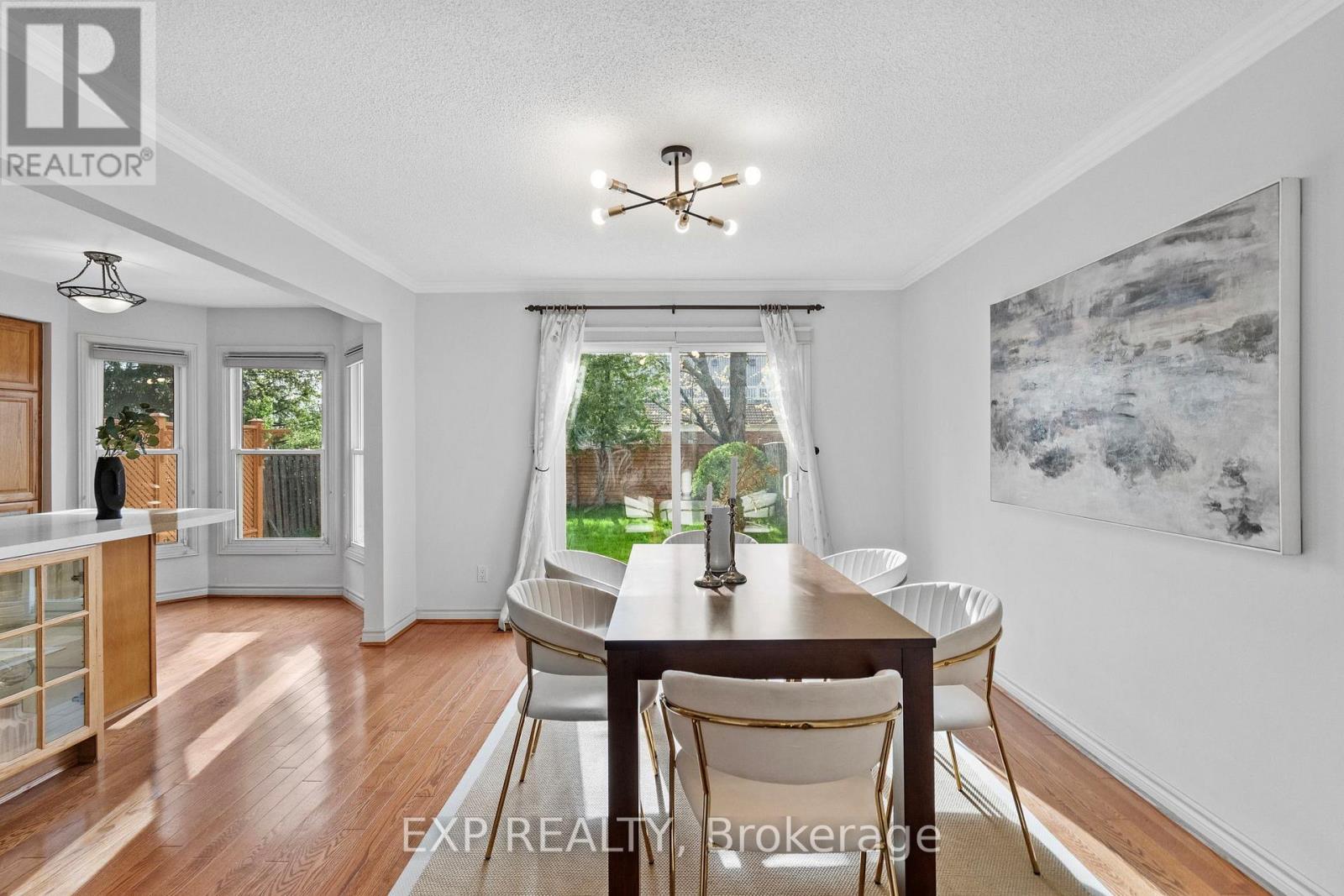 24 Juniper Crescent, Markham, ON - Indoor Photo Showing Dining Room
