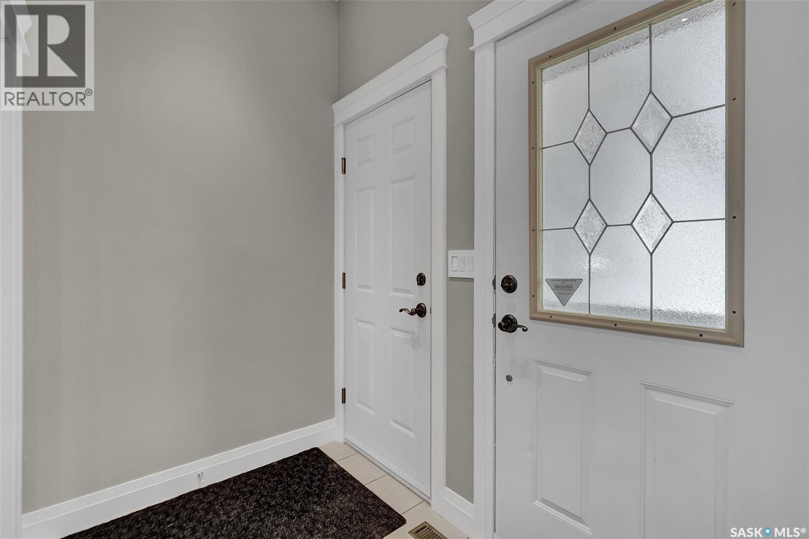 8531 Thurston Crescent, Regina, SK - Indoor Photo Showing Other Room