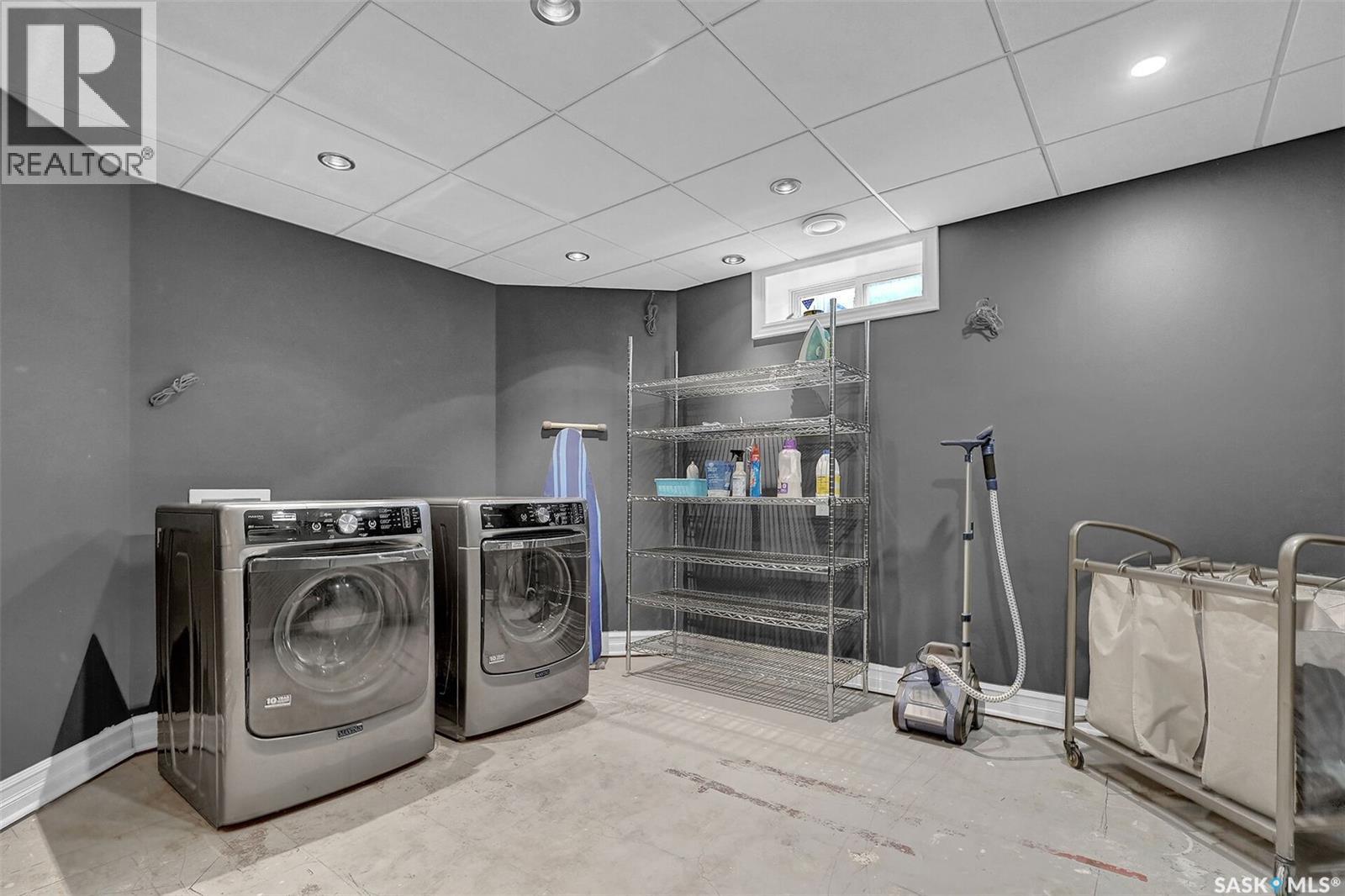 8531 Thurston Crescent, Regina, SK - Indoor Photo Showing Laundry Room