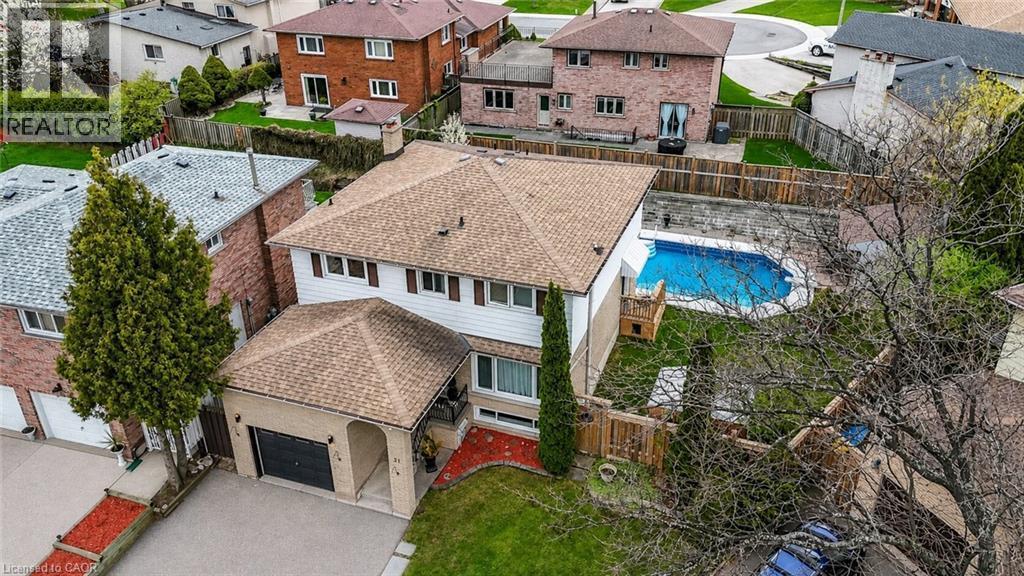 31 Maynard Street, Hamilton, ON - Outdoor With Deck Patio Veranda