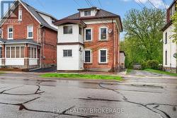342 KING STREET W Brockville, ON K6V 3S3