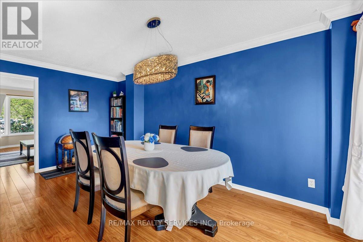 108 Candy Crescent, Brampton, ON - Indoor Photo Showing Dining Room