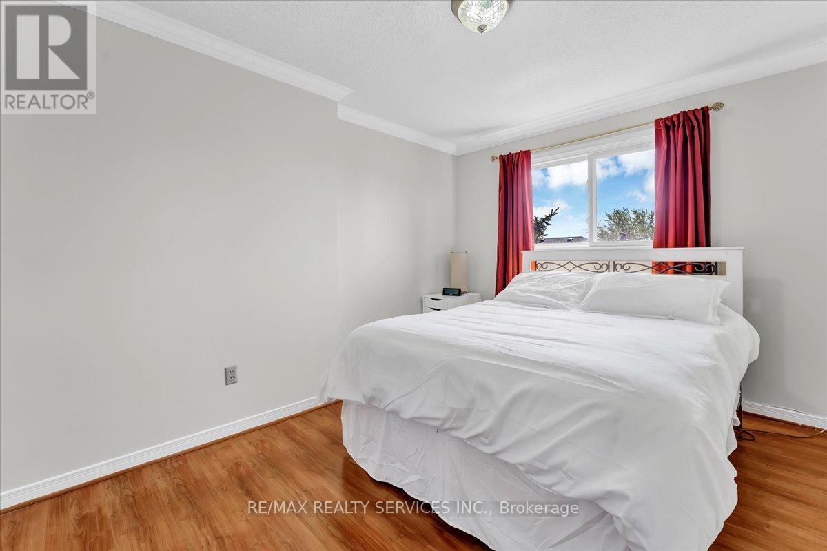 108 Candy Crescent, Brampton, ON - Indoor Photo Showing Bedroom