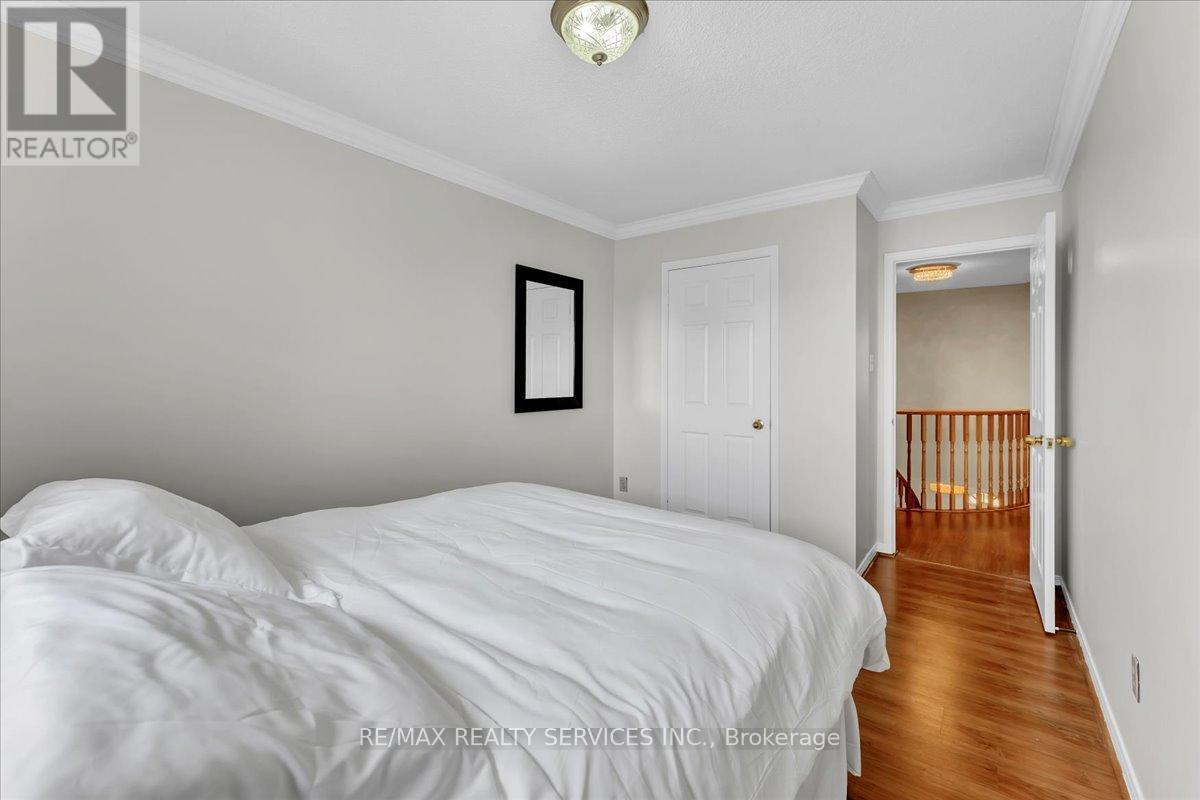 108 Candy Crescent, Brampton, ON - Indoor Photo Showing Bedroom