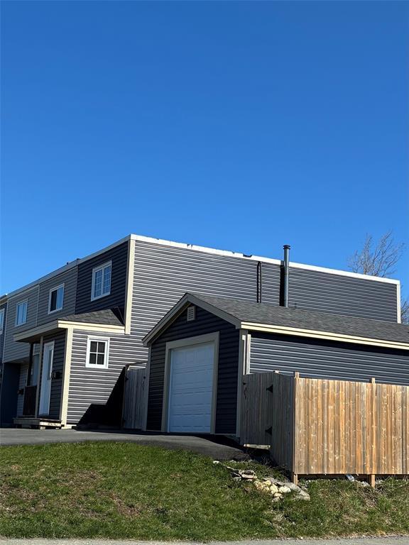 2 Devine Place, St. Johns, NL