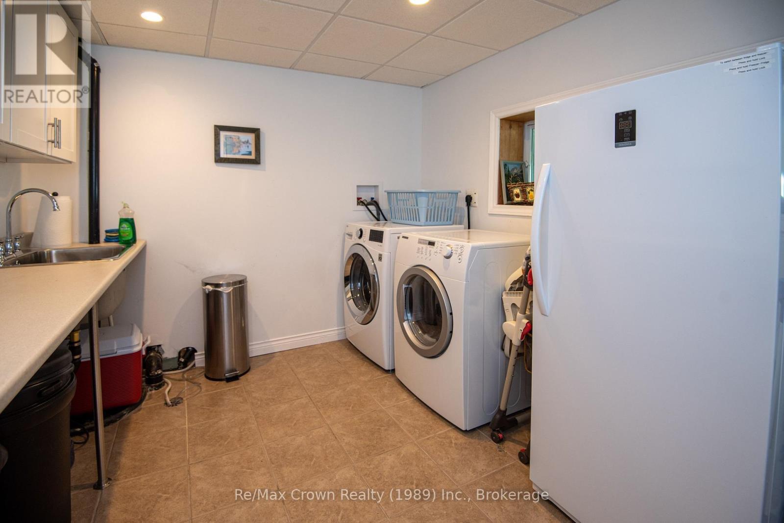 Lower Level Laundry - 294 Everett Drive, Parry Sound Remote Area (Restoule), ON - Indoor Photo Showing Laundry Room