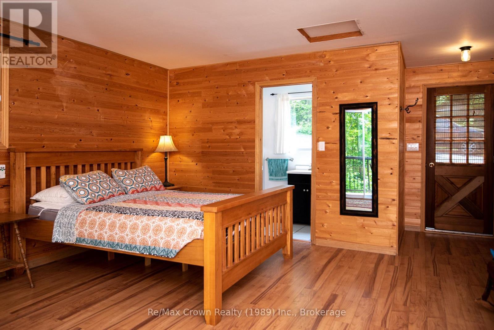 Bunkie with bathroom - 294 Everett Drive, Parry Sound Remote Area (Restoule), ON - Indoor Photo Showing Bedroom