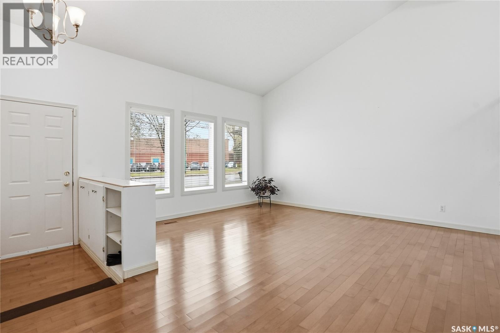 314 Waterbury Road E, Saskatoon, SK - Indoor Photo Showing Other Room