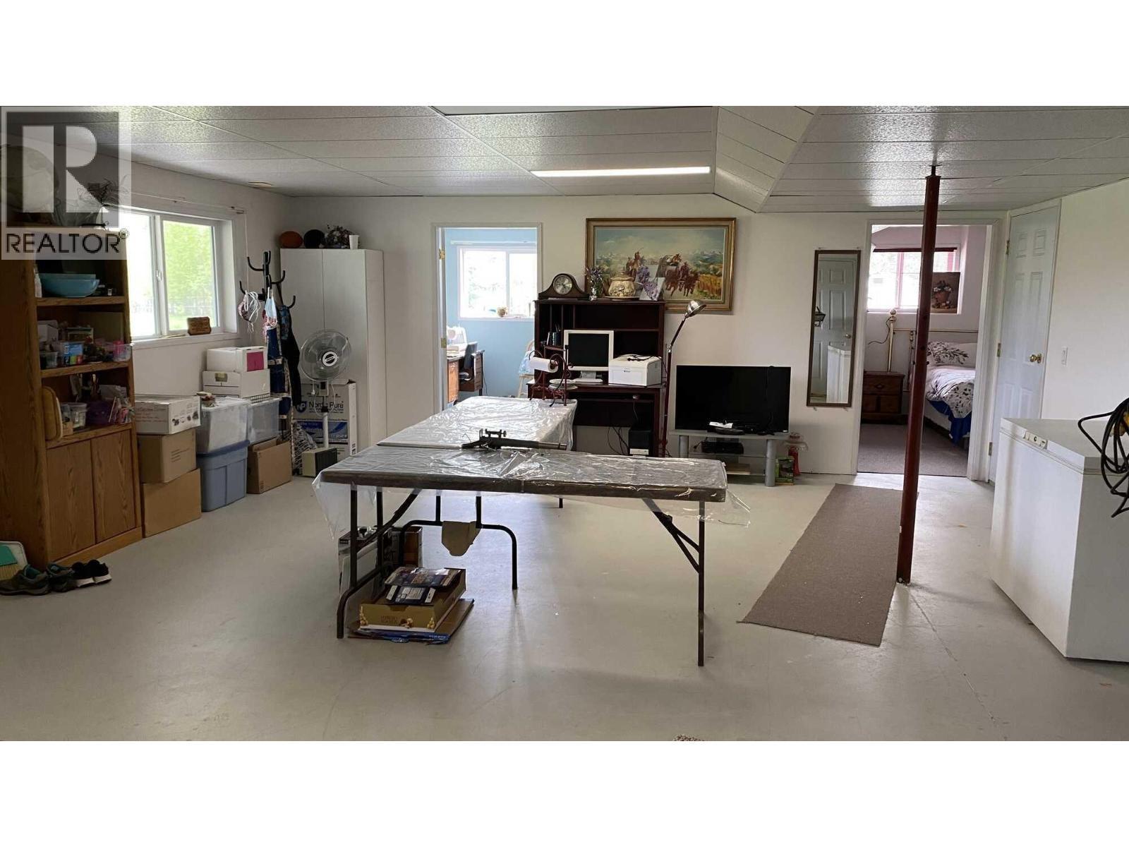 444 Cameron Road, Quesnel, BC - Indoor