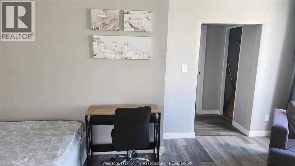 701 Marentette Unit# A, Windsor, ON - Indoor