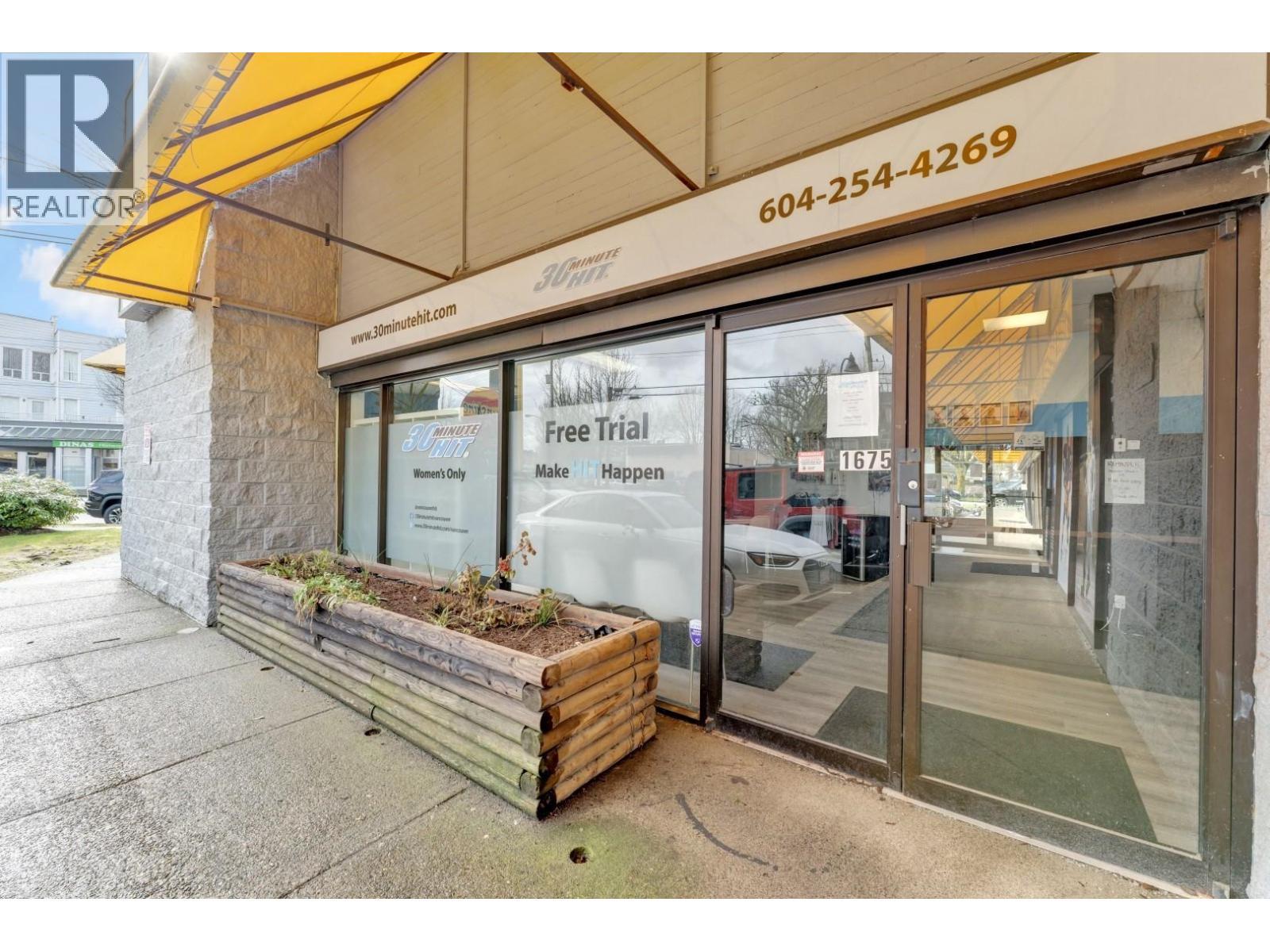 1675 Kingsway, Vancouver, BC
