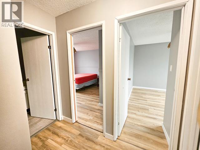 620 Yates Crescent, Faro, YT - Indoor Photo Showing Other Room