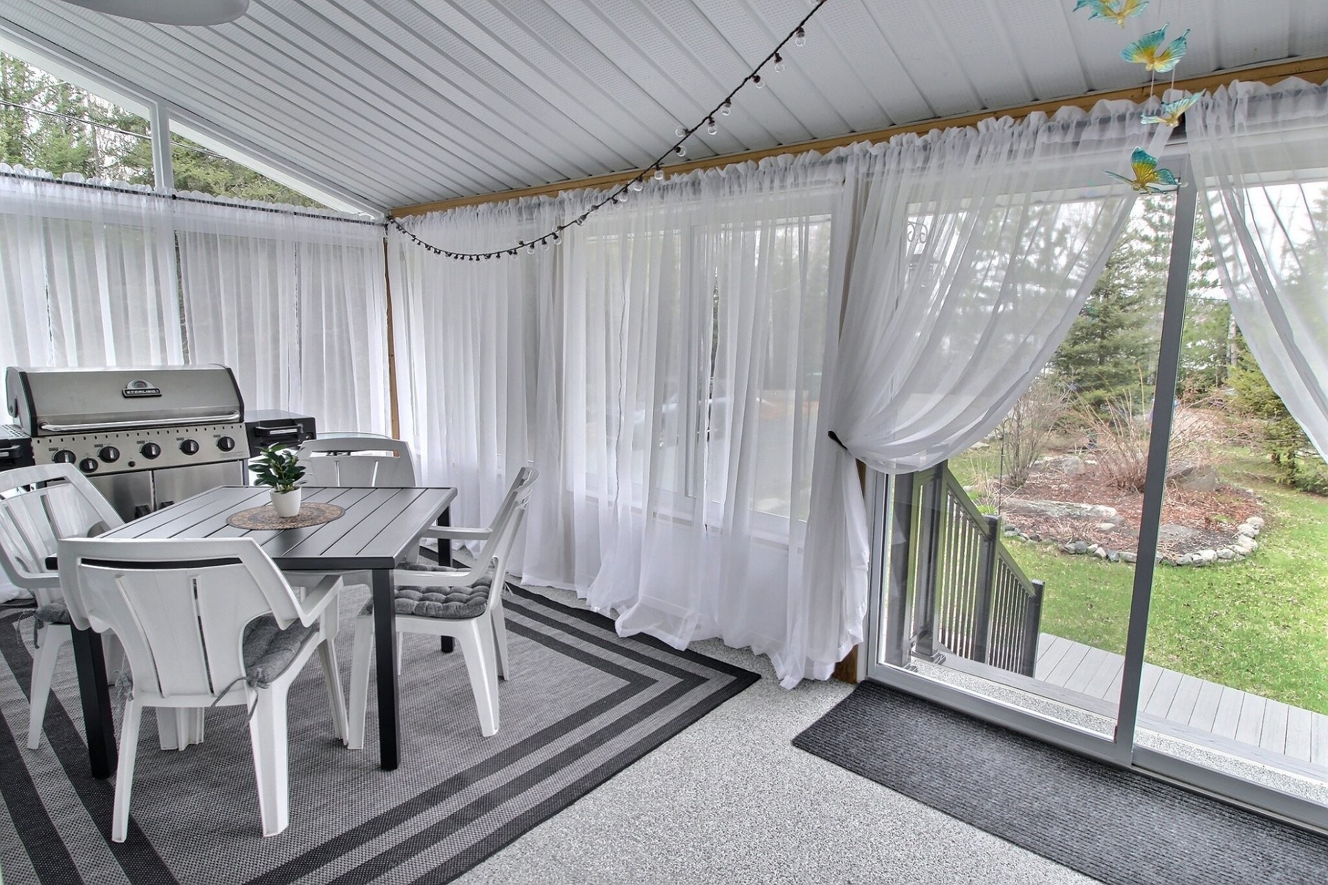 Véranda - 1151 Ch. De La Croix, Rouyn-Noranda, QC -