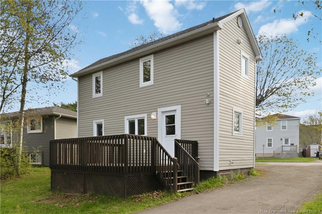 205 Broadway St, Moncton, NB