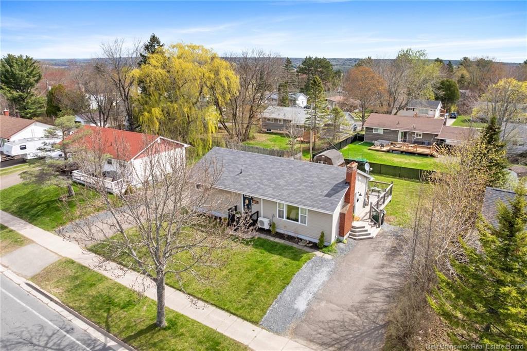 368 Canterbury Dr, Fredericton, NB