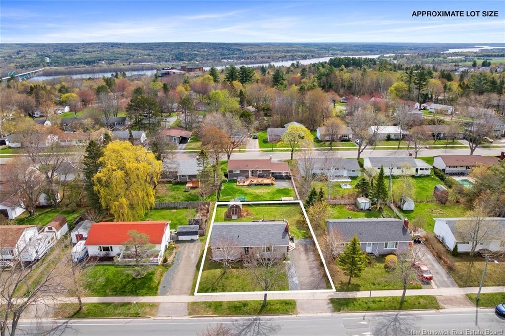 368 Canterbury Dr, Fredericton, NB