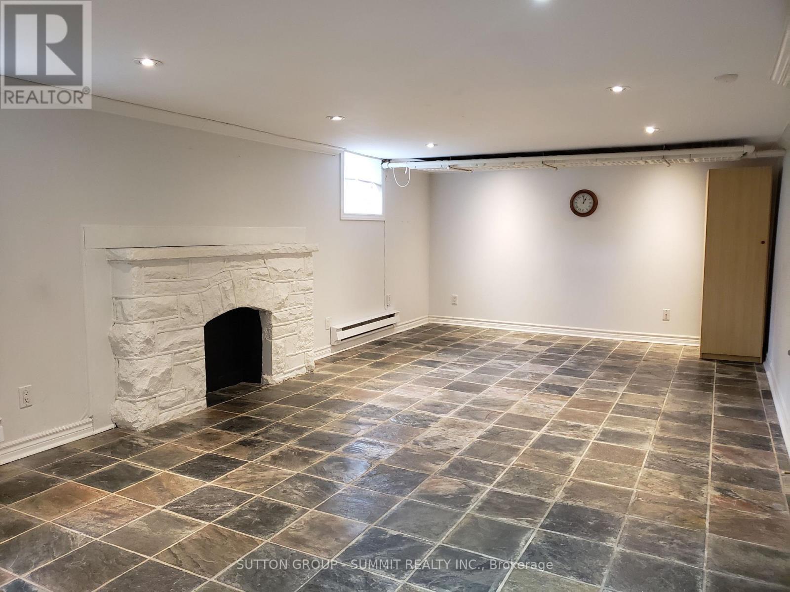 3 Brant Avenue, Mississauga, ON