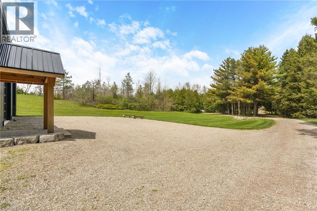 2092 Highway 6, Puslinch, ON - Outdoor