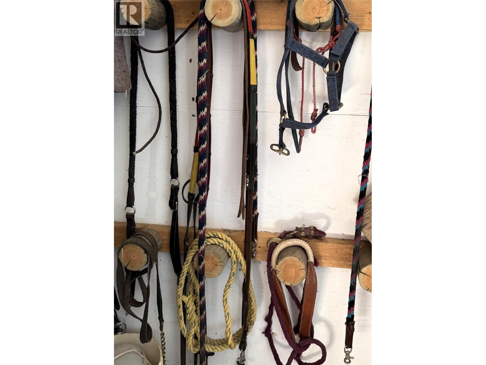 Tack Room - 1403 Notch Hill Road, Sorrento, BC