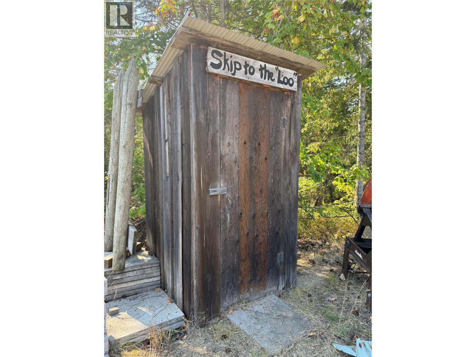 Outhouse by the Barn - 1403 Notch Hill Road, Sorrento, BC