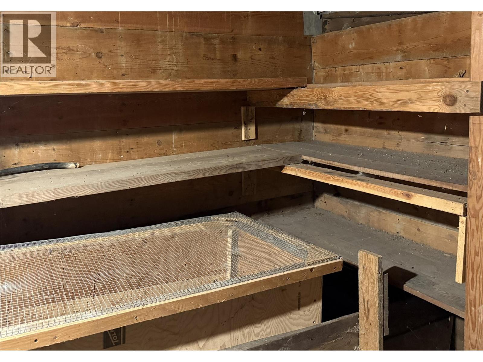 Farmhouse - Cold Room in Basement - 1403 Notch Hill Road, Sorrento, BC