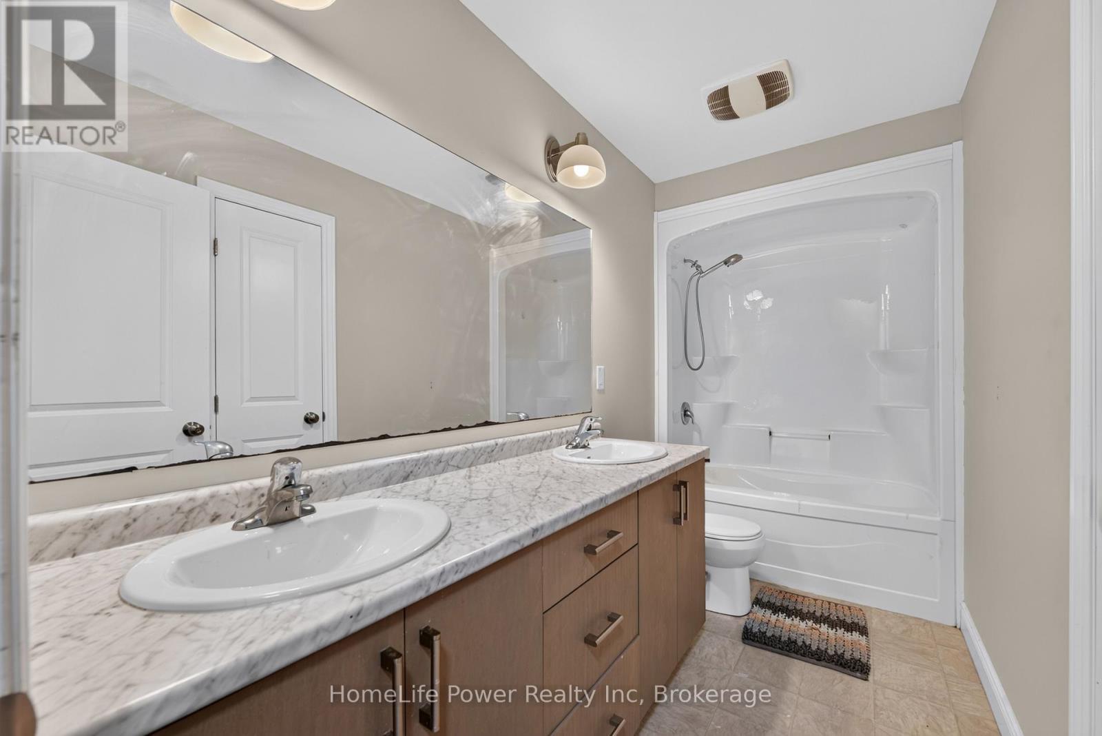 32 Ashberry Place, St. Thomas, ON