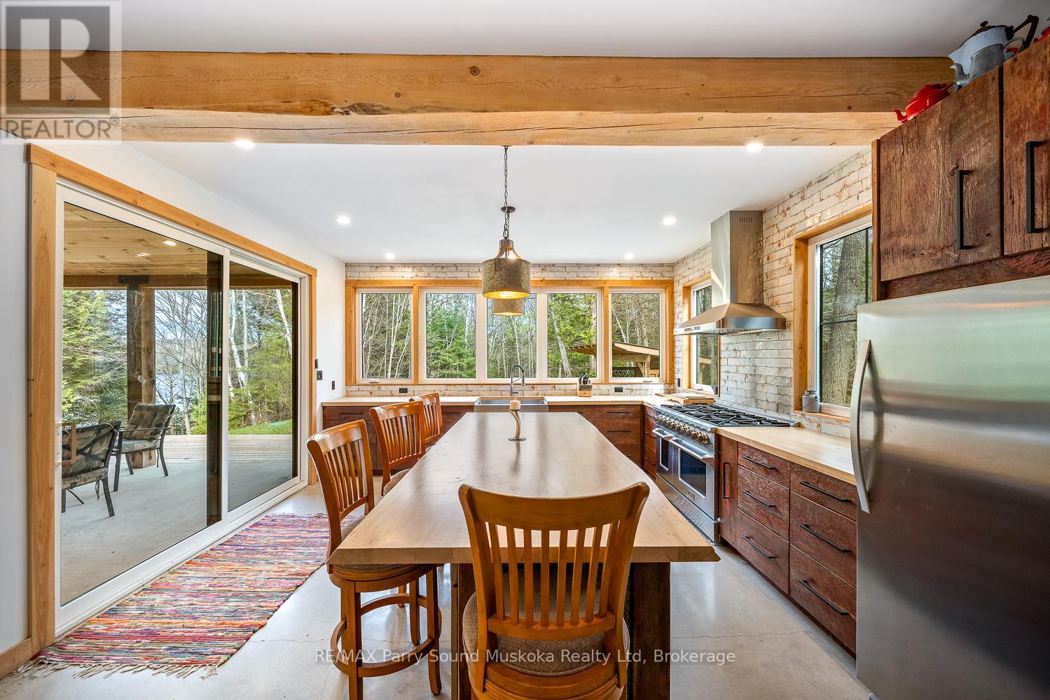 13 Labrash Lake Road, Whitestone, ON - Indoor