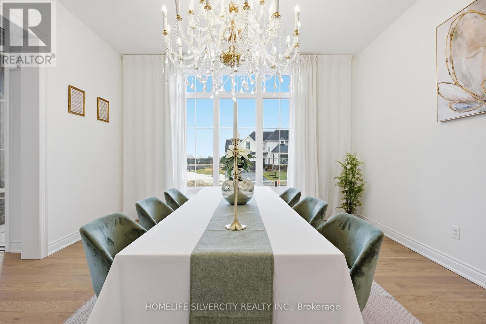 22 Ewing Way, Amaranth, ON - Indoor Photo Showing Dining Room