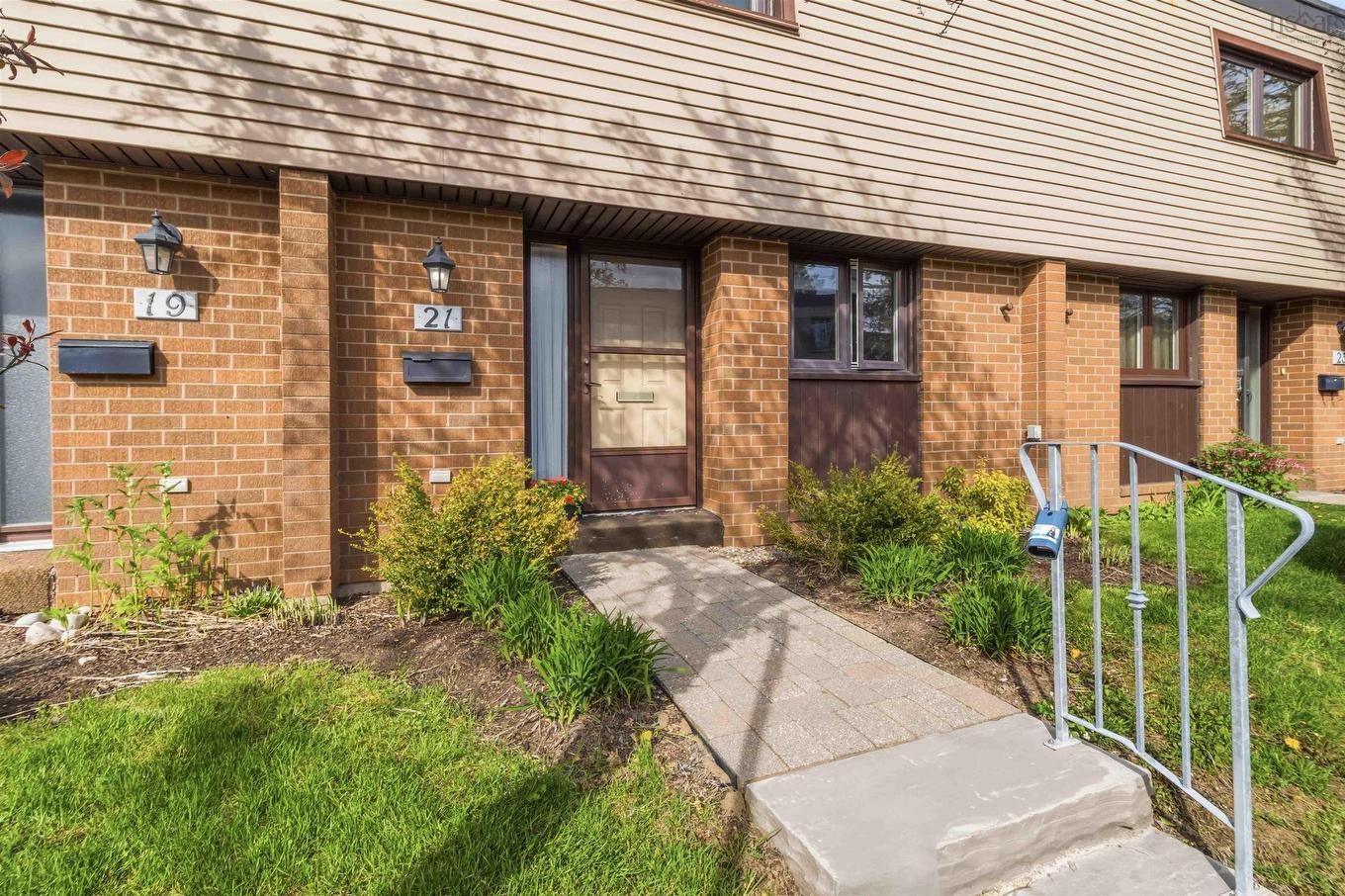 21 Forestside Crescent, Halifax, NS