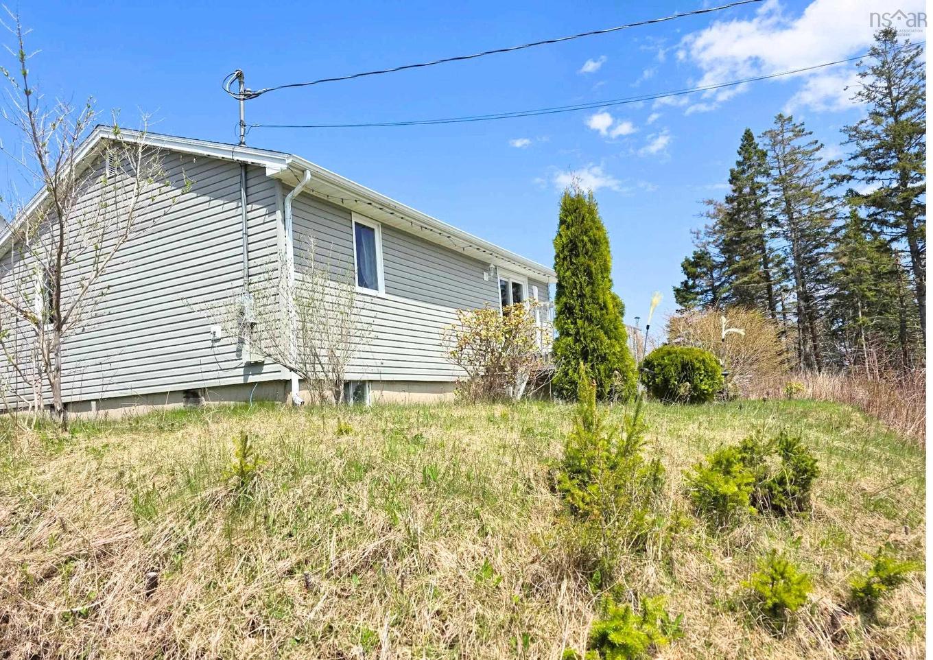 357 Salmon River, Enon, NS