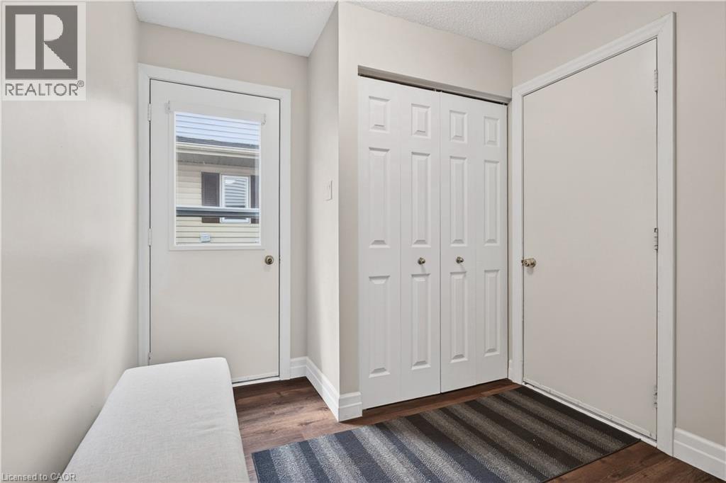 108 Old Forest Crescent, Kitchener, ON - Indoor