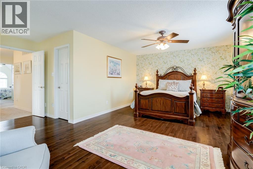 82 Vansickle Road, St. Catharines, ON - Indoor Photo Showing Bedroom
