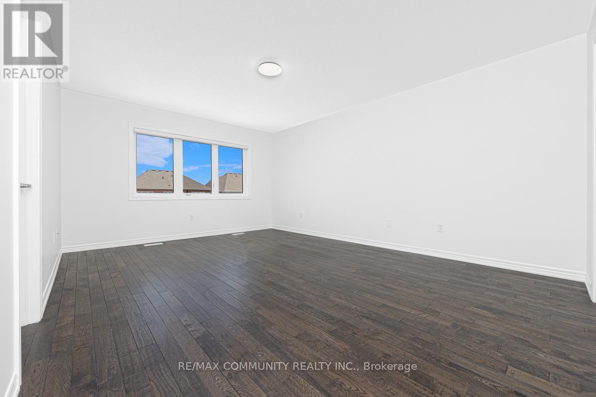 99 Cornwall Drive, Markham, ON - Indoor Photo Showing Other Room