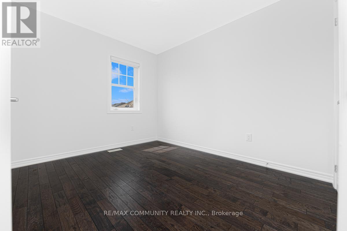 99 Cornwall Drive, Markham, ON - Indoor Photo Showing Other Room
