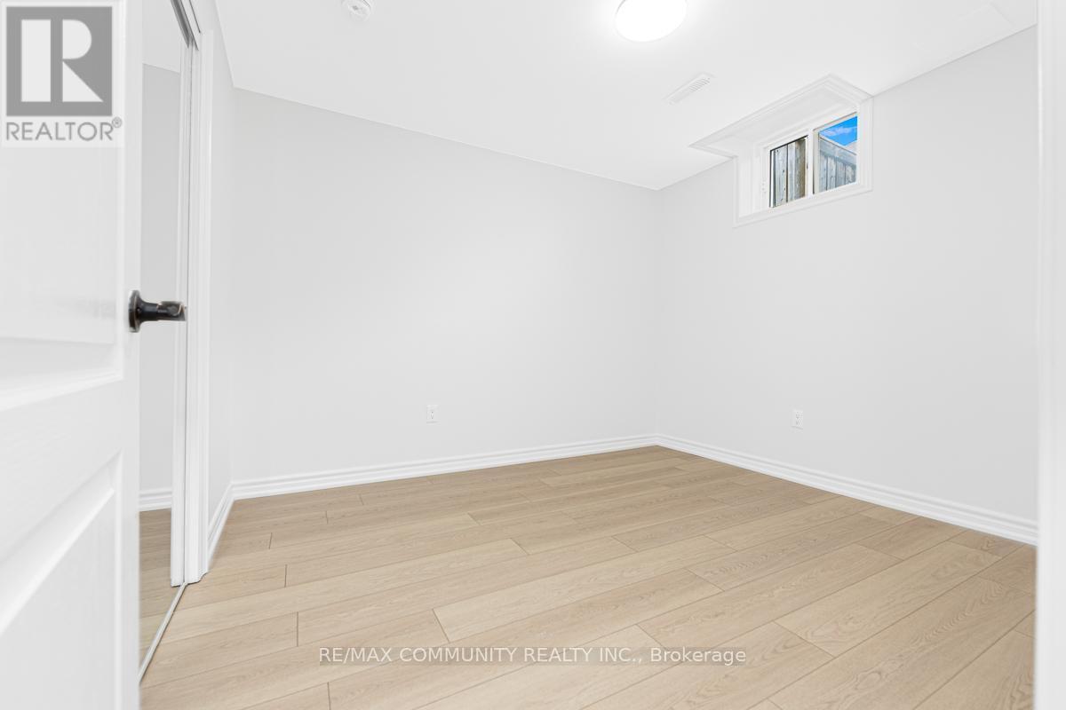 99 Cornwall Drive, Markham, ON - Indoor Photo Showing Other Room