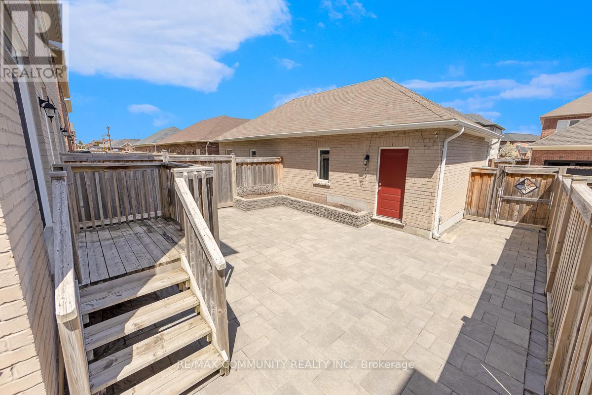 99 Cornwall Drive, Markham, ON - Outdoor With Exterior