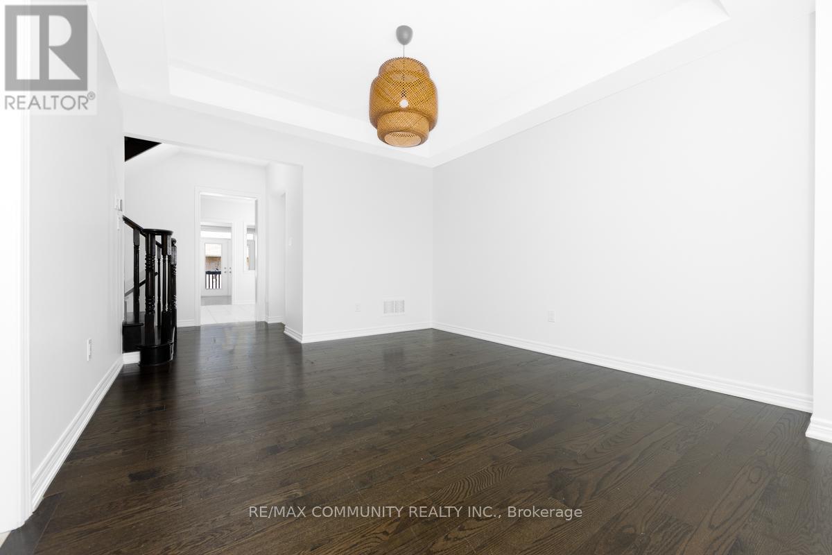 99 Cornwall Drive, Markham, ON - Indoor Photo Showing Other Room