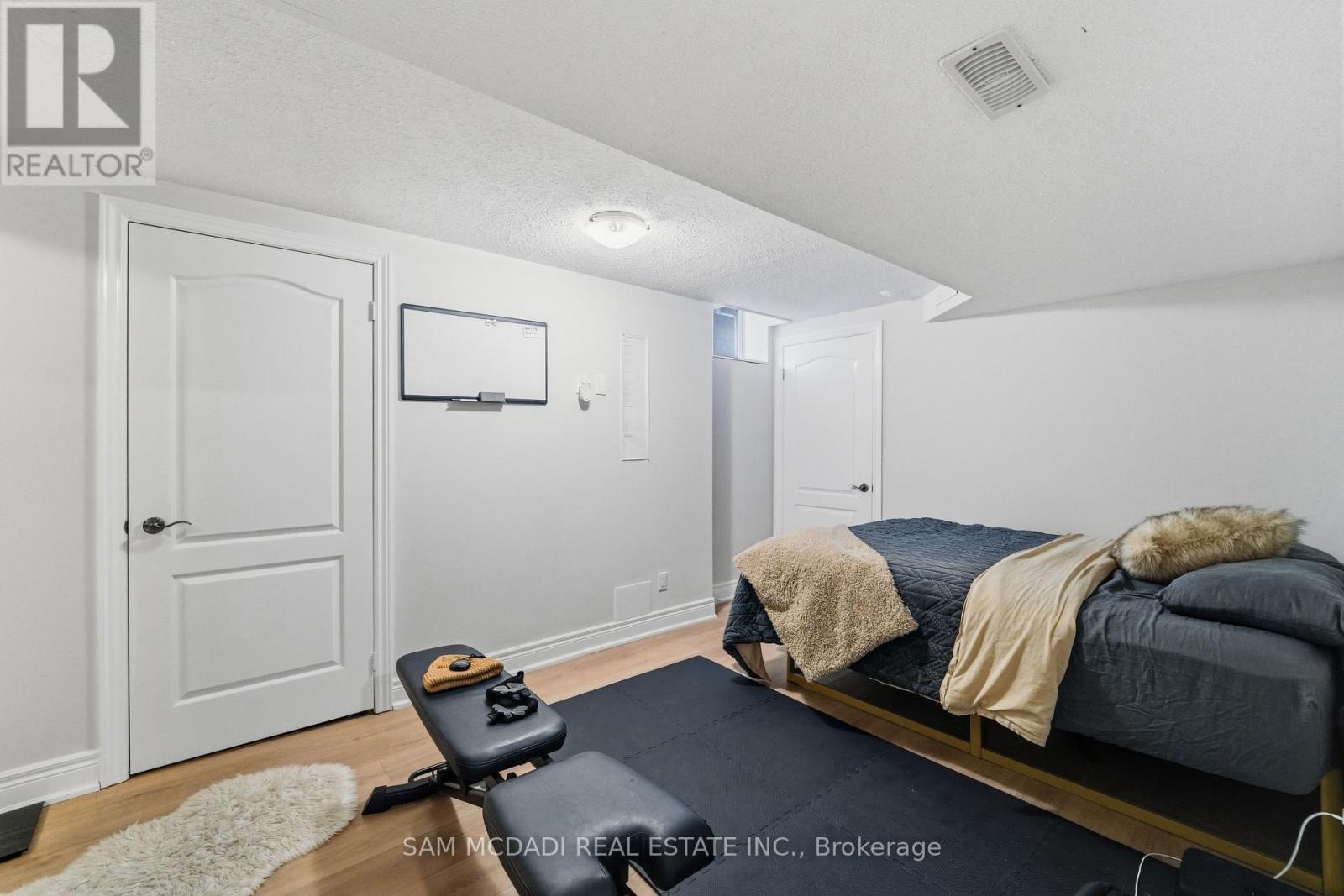 3259 Alpaca Avenue, Mississauga, ON - Indoor
