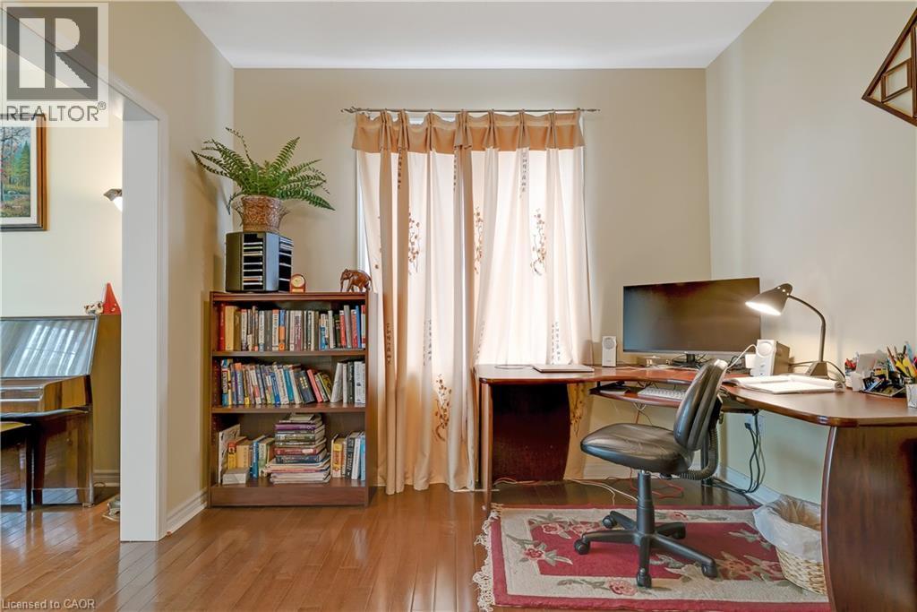 27 Glazebrook Crescent, Cambridge, ON - Indoor Photo Showing Office