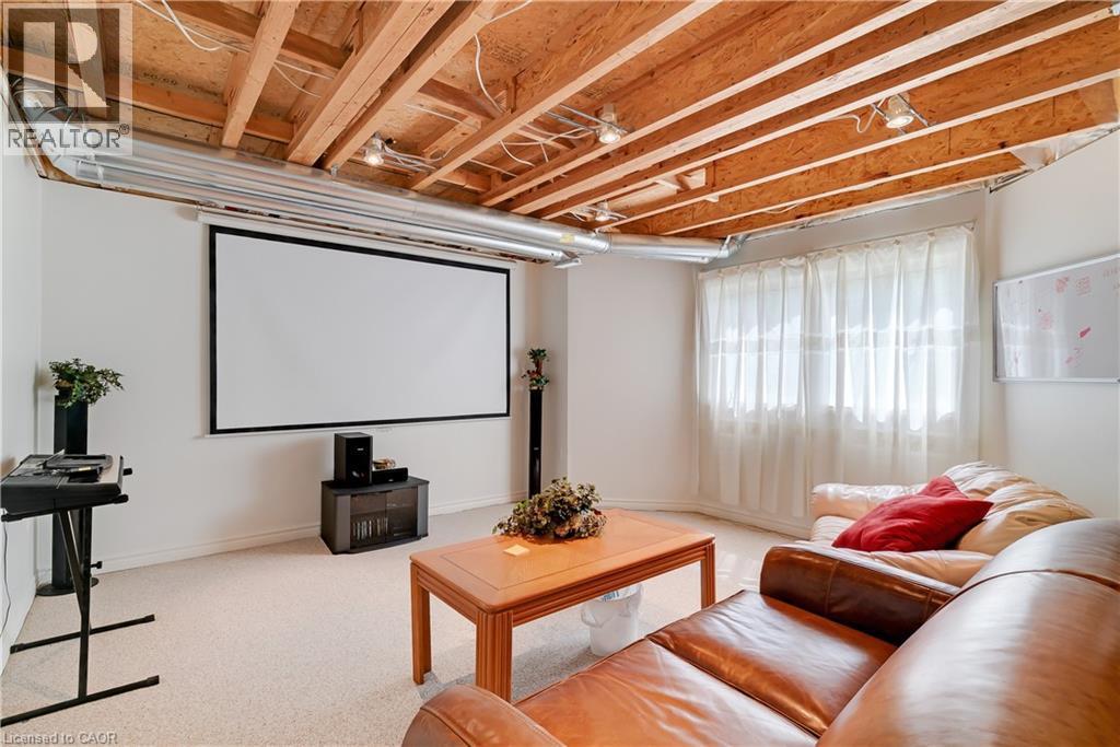 27 Glazebrook Crescent, Cambridge, ON - Indoor Photo Showing Basement
