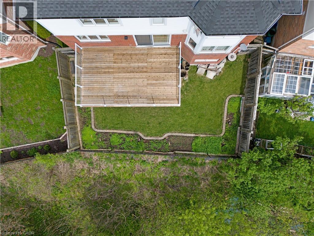 27 Glazebrook Crescent, Cambridge, ON - Outdoor