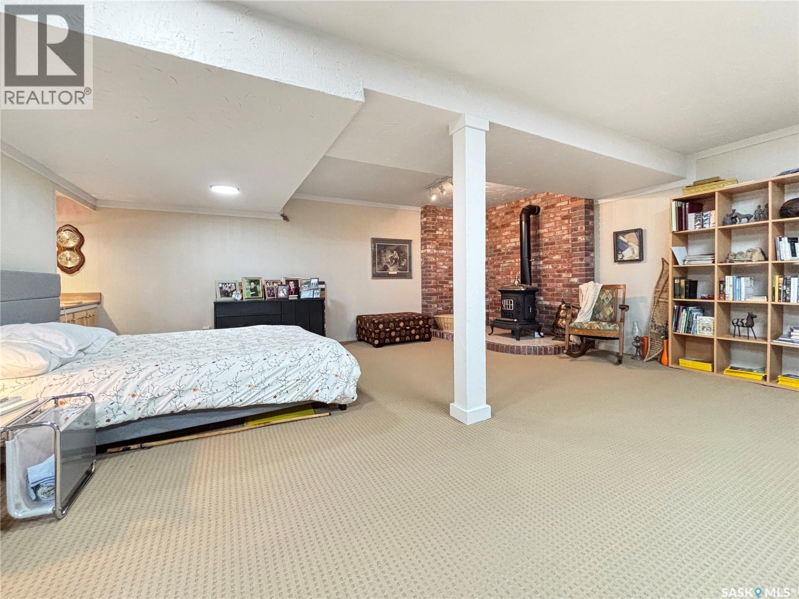 355 Ball Crescent, Saskatoon, SK - Indoor