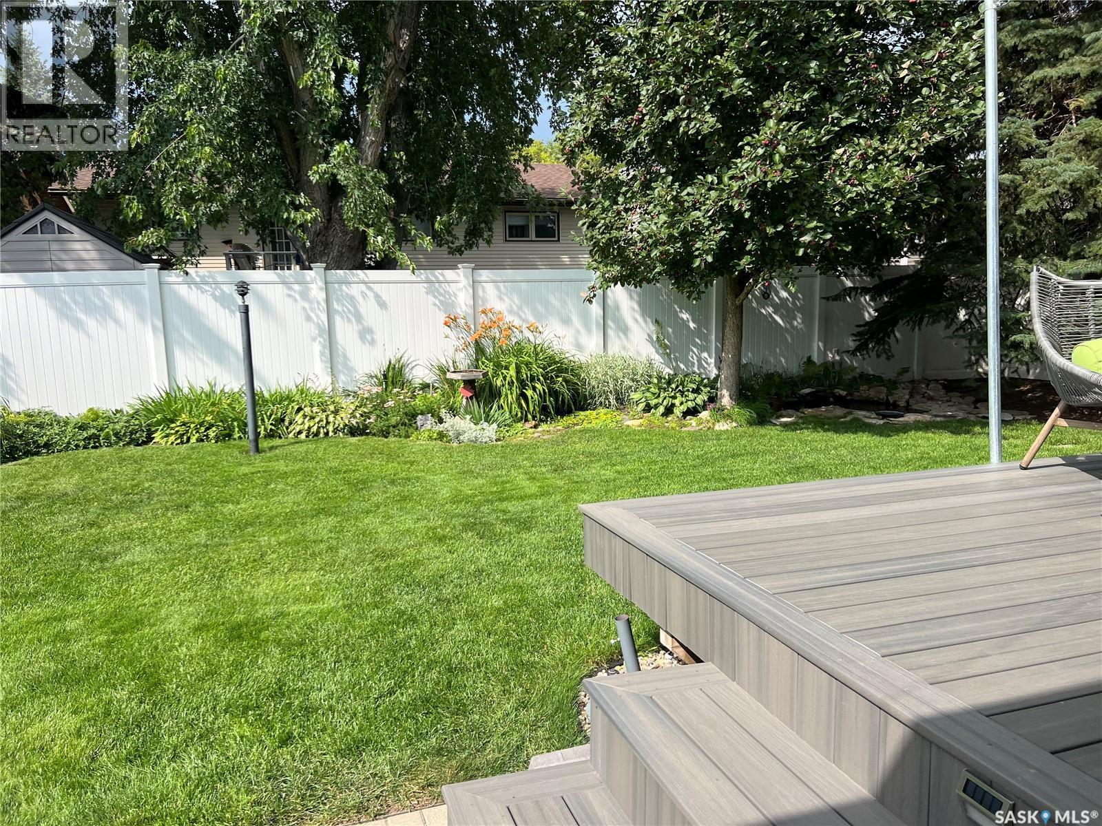 355 Ball Crescent, Saskatoon, SK - Outdoor